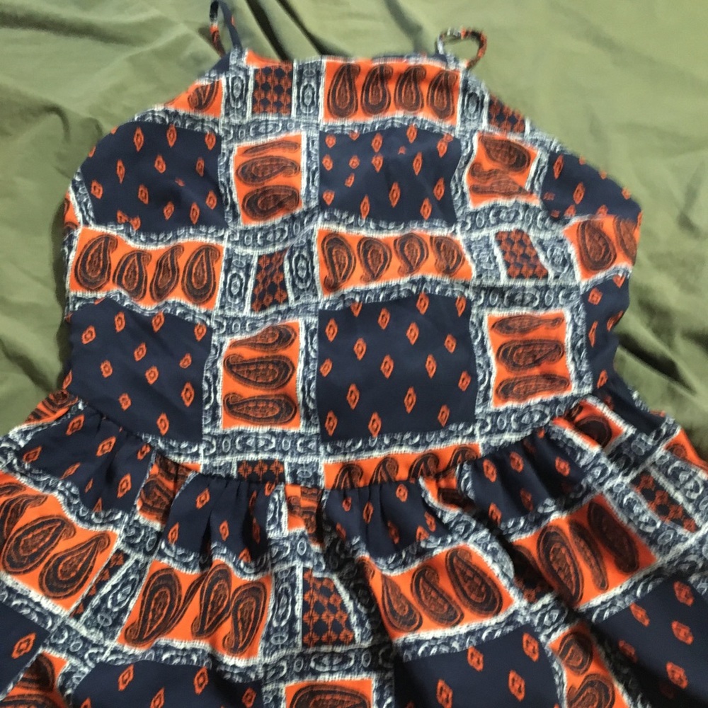 3/$10 EUC Peplum top SZ S